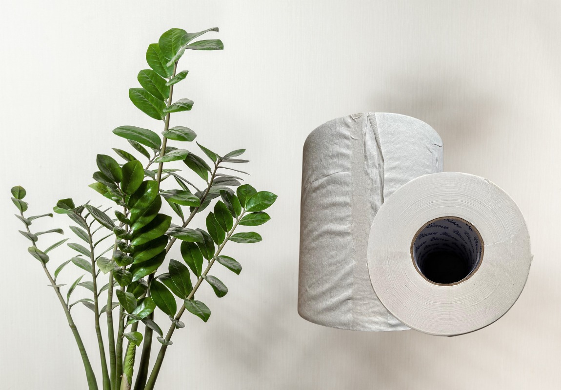 Origami  Hrt Paper Roll 100% Recycle Paper 40 Gsm 1 Kg